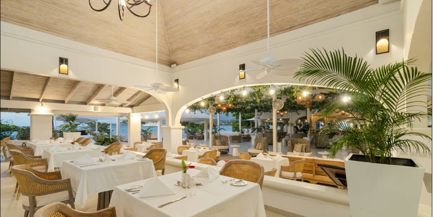 Spice-Island-Beach-Resort-All-Inclusive-Restaurant-32