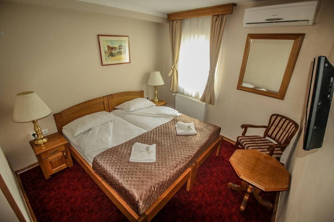 Hotel Pansion Stari Grad - Sarajevo-Bosnia & Herzegovina-SARAJEVO-Room-9