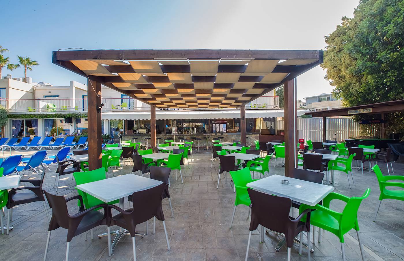 Green-Bungalows-Hotel-Apartments-General-view-14