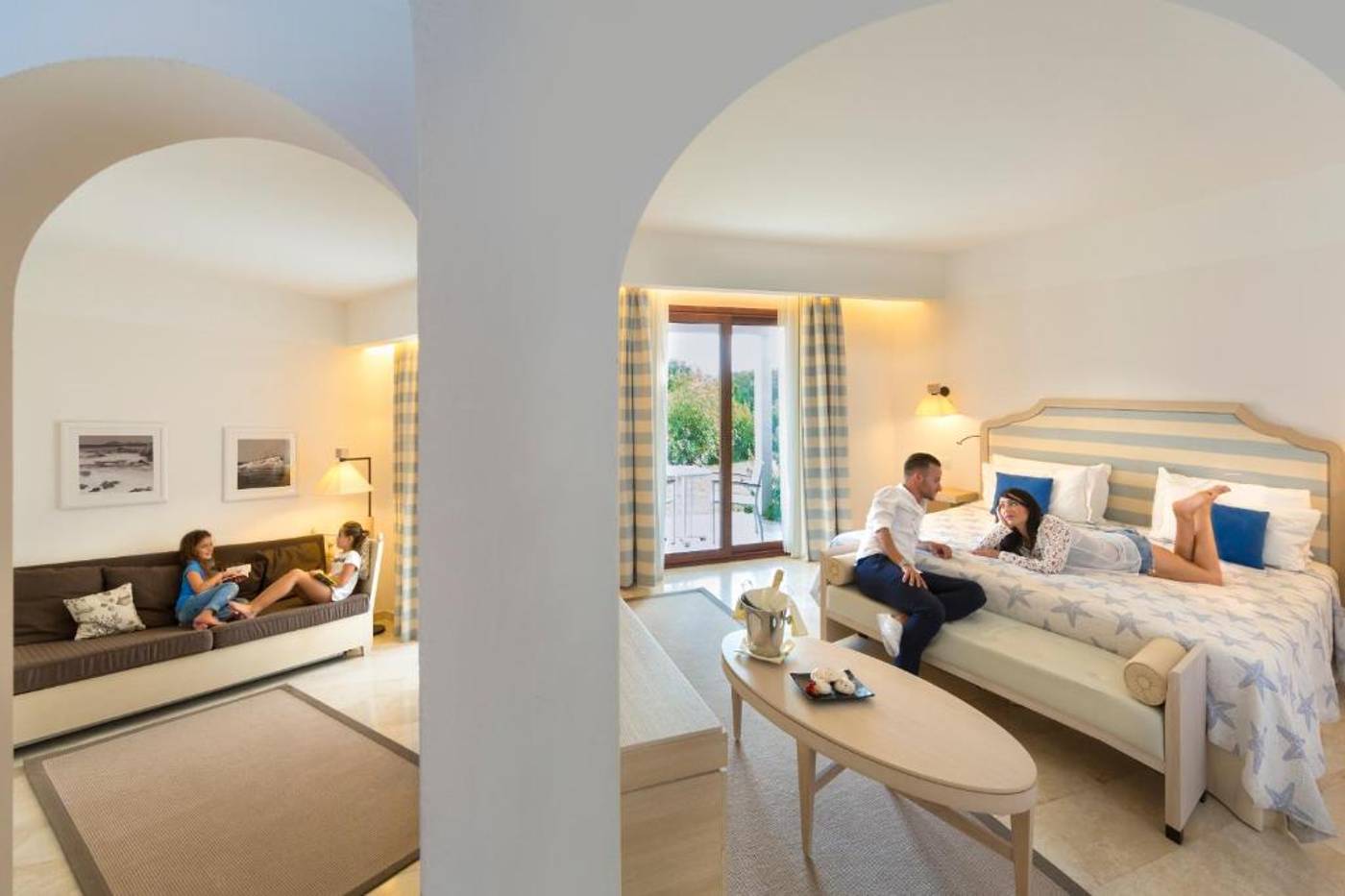 Grande-Baia-Resort-Hotel-Room-25