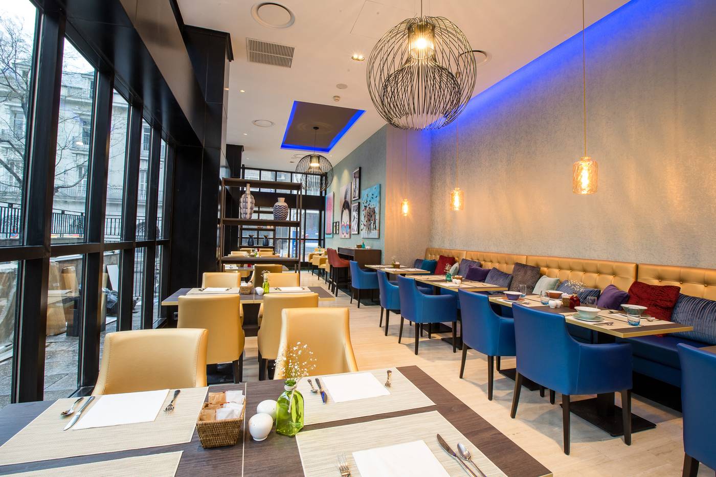 Leonardo-Hotel-Madrid-City-Center-Restaurant-36