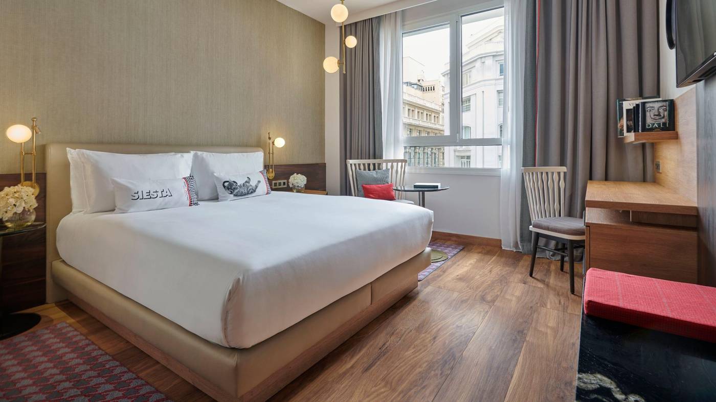 Hyatt-Centric-Gran-Via-Madrid-Room-30