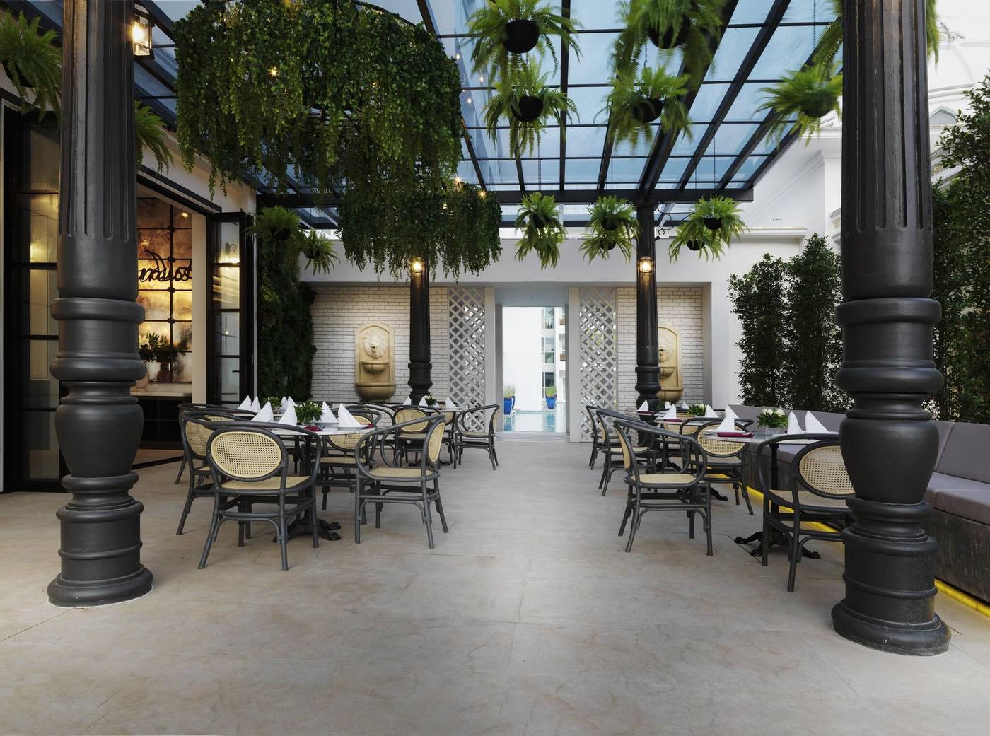 Chanalai-Romantica-Resort-Restaurant-42