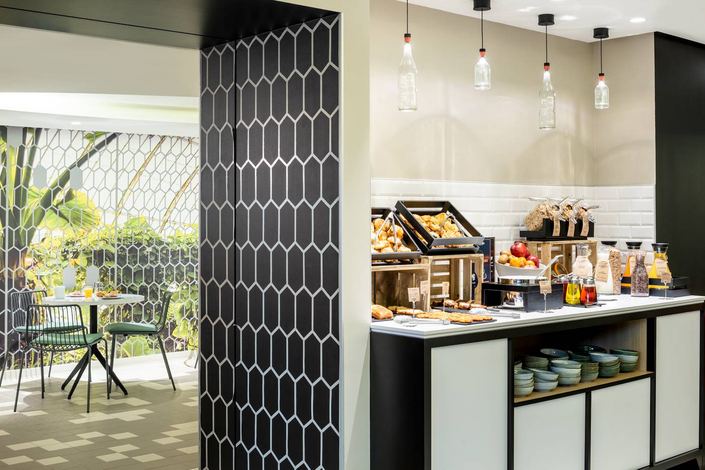 Adagio-Paris-Tour-Eiffel-Restaurant-16