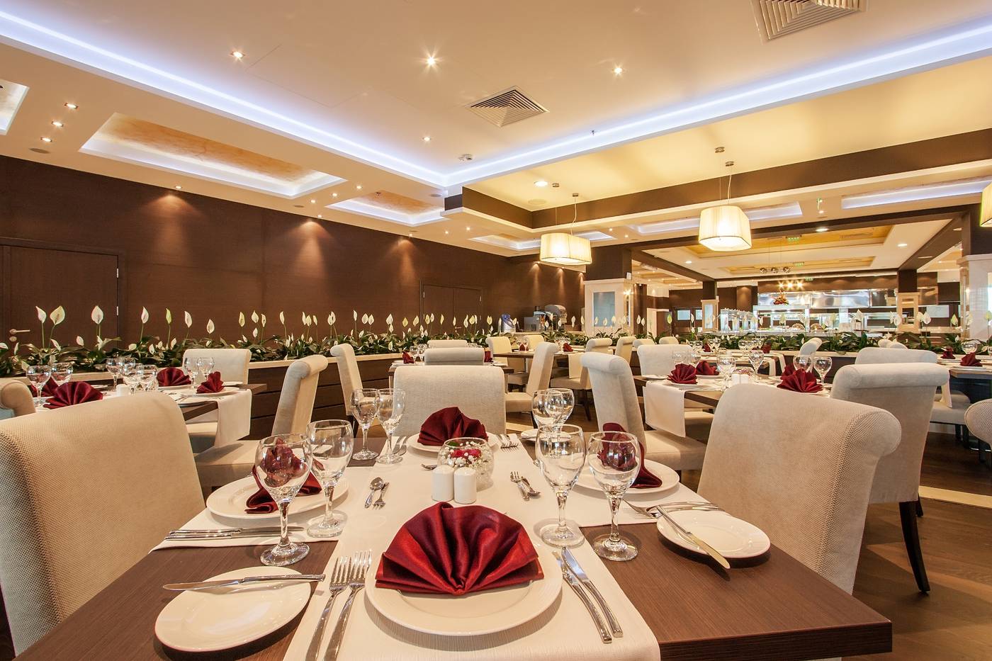 International-Hotel-Casino---Tower-Suites-Restaurant-36