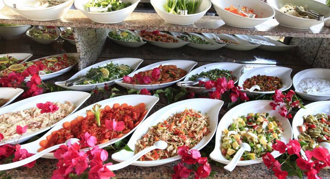 Hotel-Leda-Beach-Restaurant-18