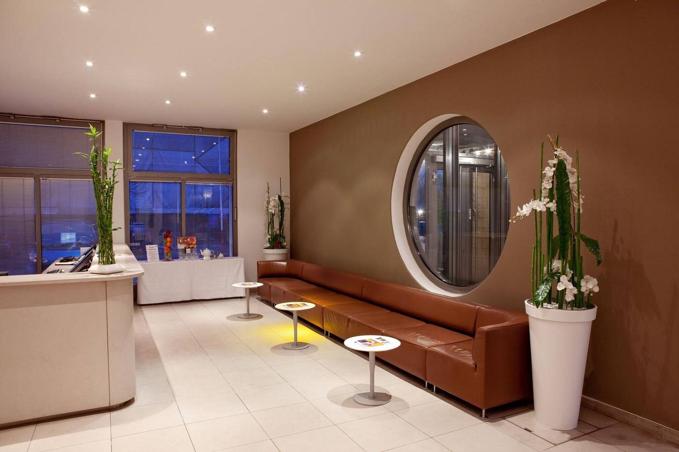 Vienna-House-By-Wyndham-Havelufer-Potsdam-Lobby-4