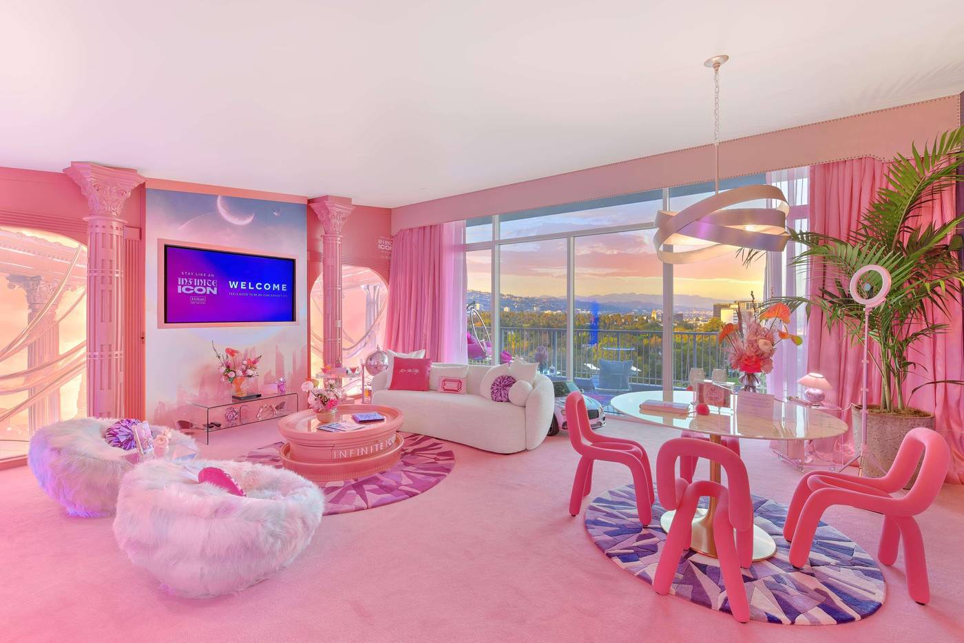 Beverly-Hilton-Room-11