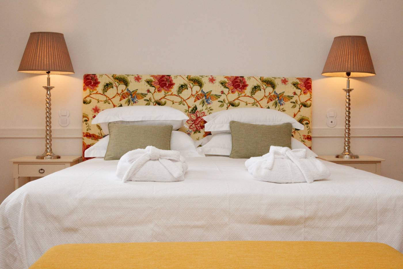 Casa-Palmela---Small-Luxury-Hotels---Villas-Room-39