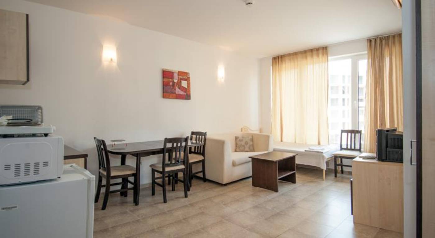 Stella-Polaris-Holiday-Complex-Room-3