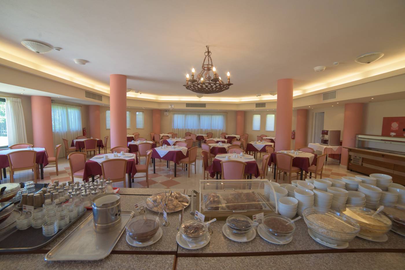 Century-Resort-Apartments-Restaurant-71