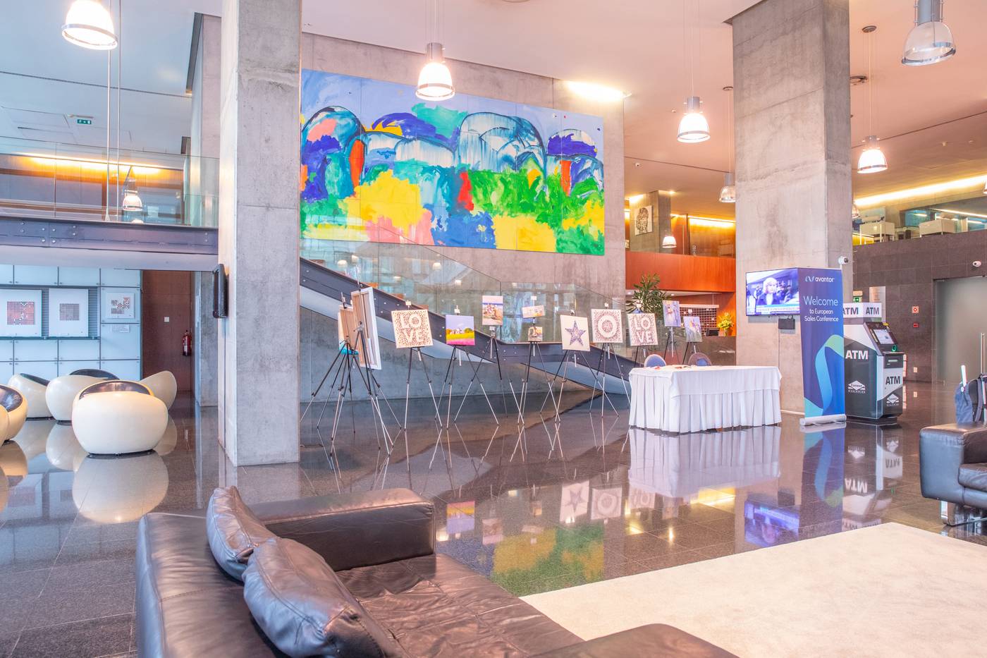 VIP-Executive-Arts-Hotel-Lobby-9