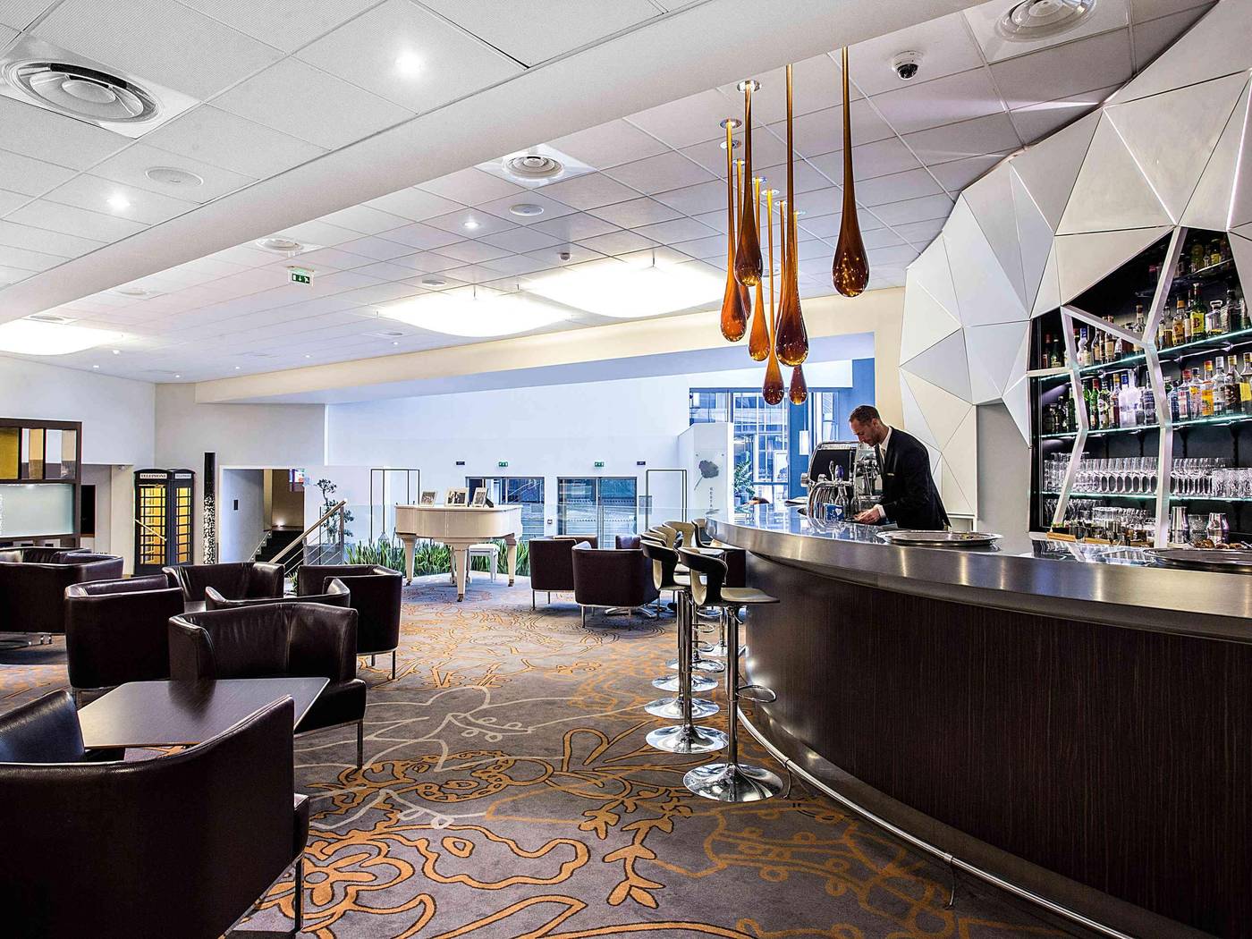 Novotel-Paris-Les-Halles-Bar-2