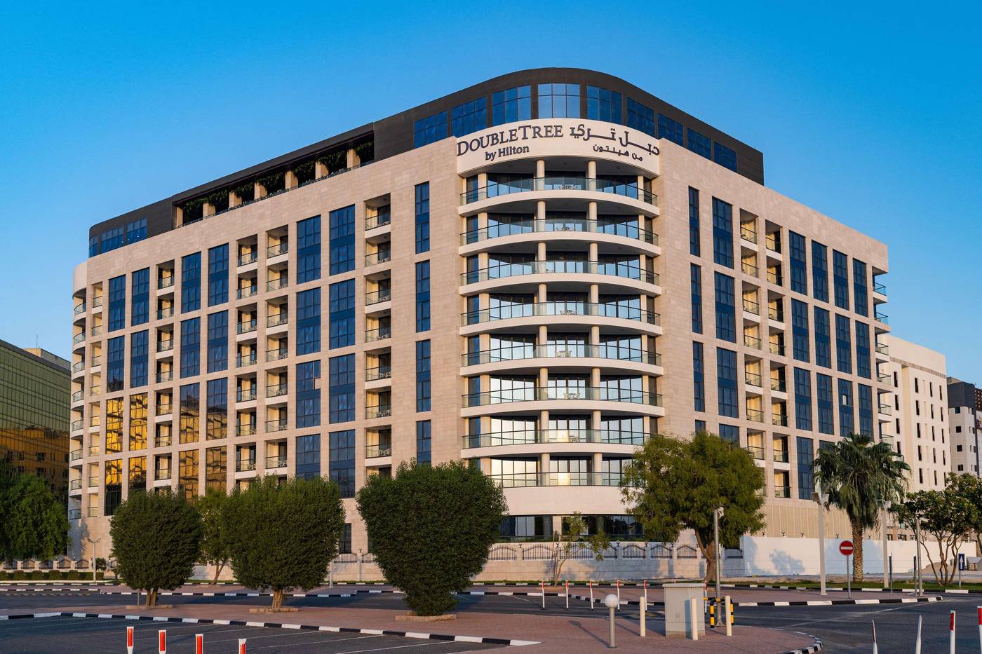 DoubleTree-by-Hilton-Doha-Downtown-General-view-1