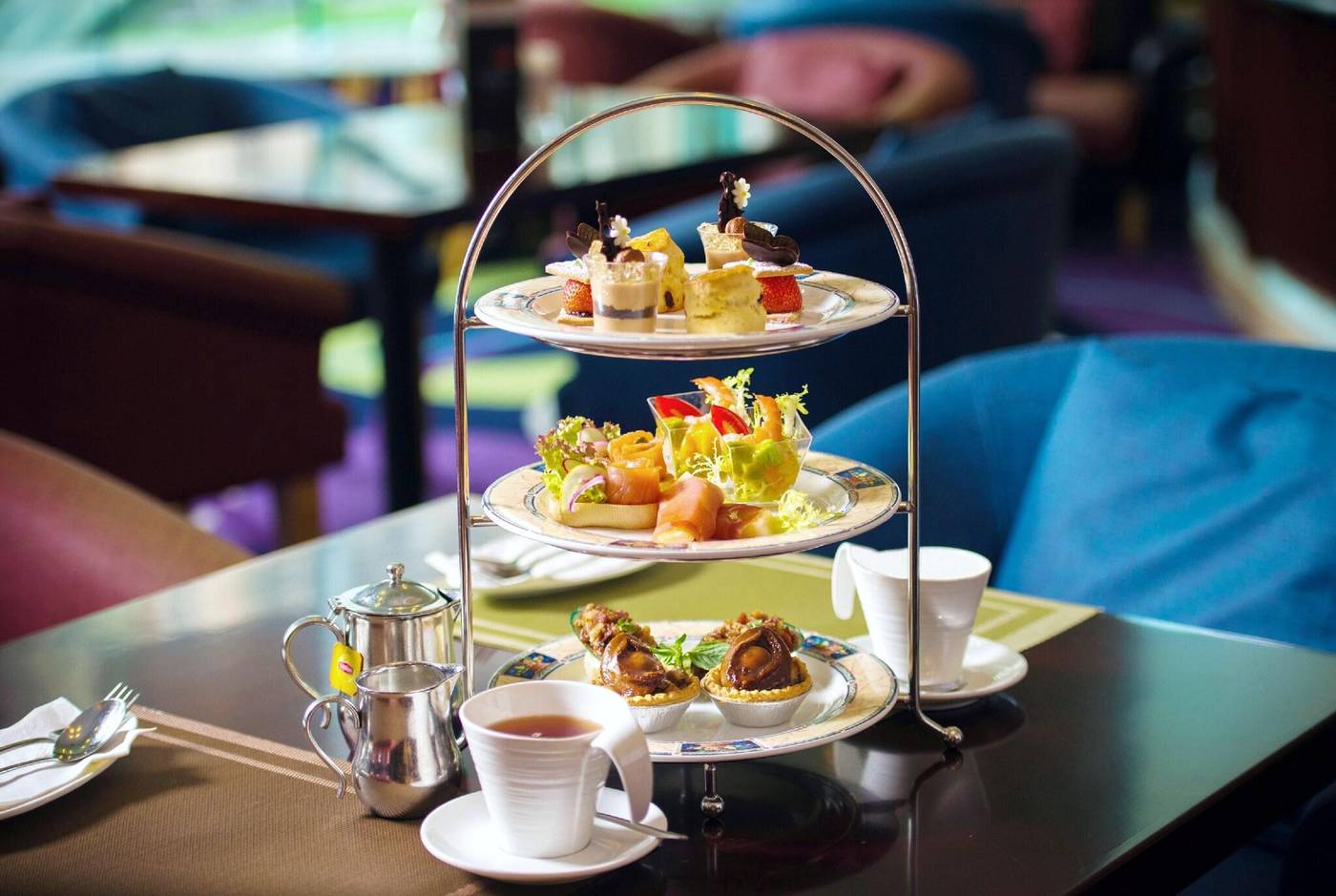 B-P-International-Lobby-15