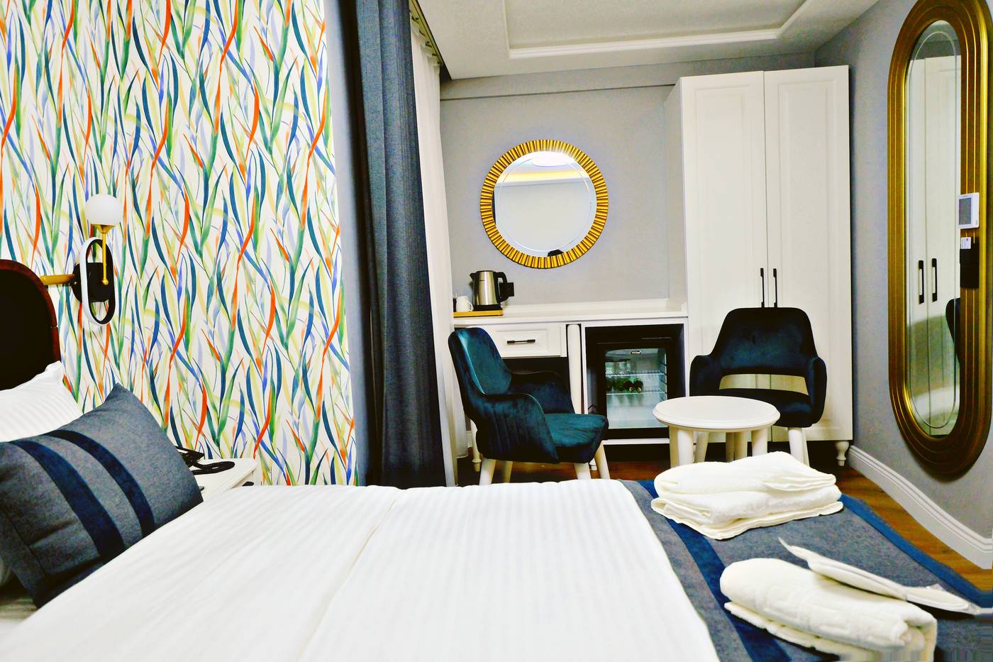 The-Saint-Otel-Room-12