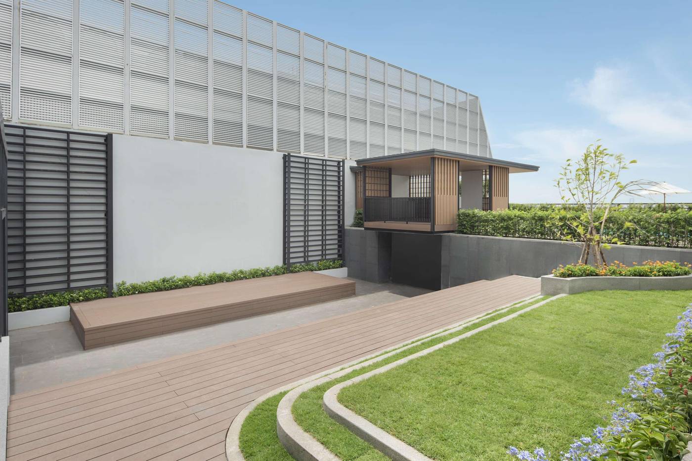 Avani-Sukhumvit-Bangkok-Hotel-General-view-3