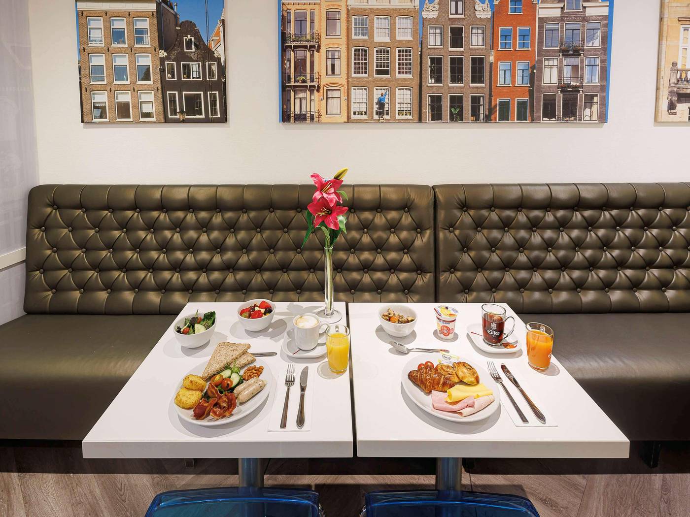 ibis-Styles-Amsterdam-Central-Station-Restaurant-18