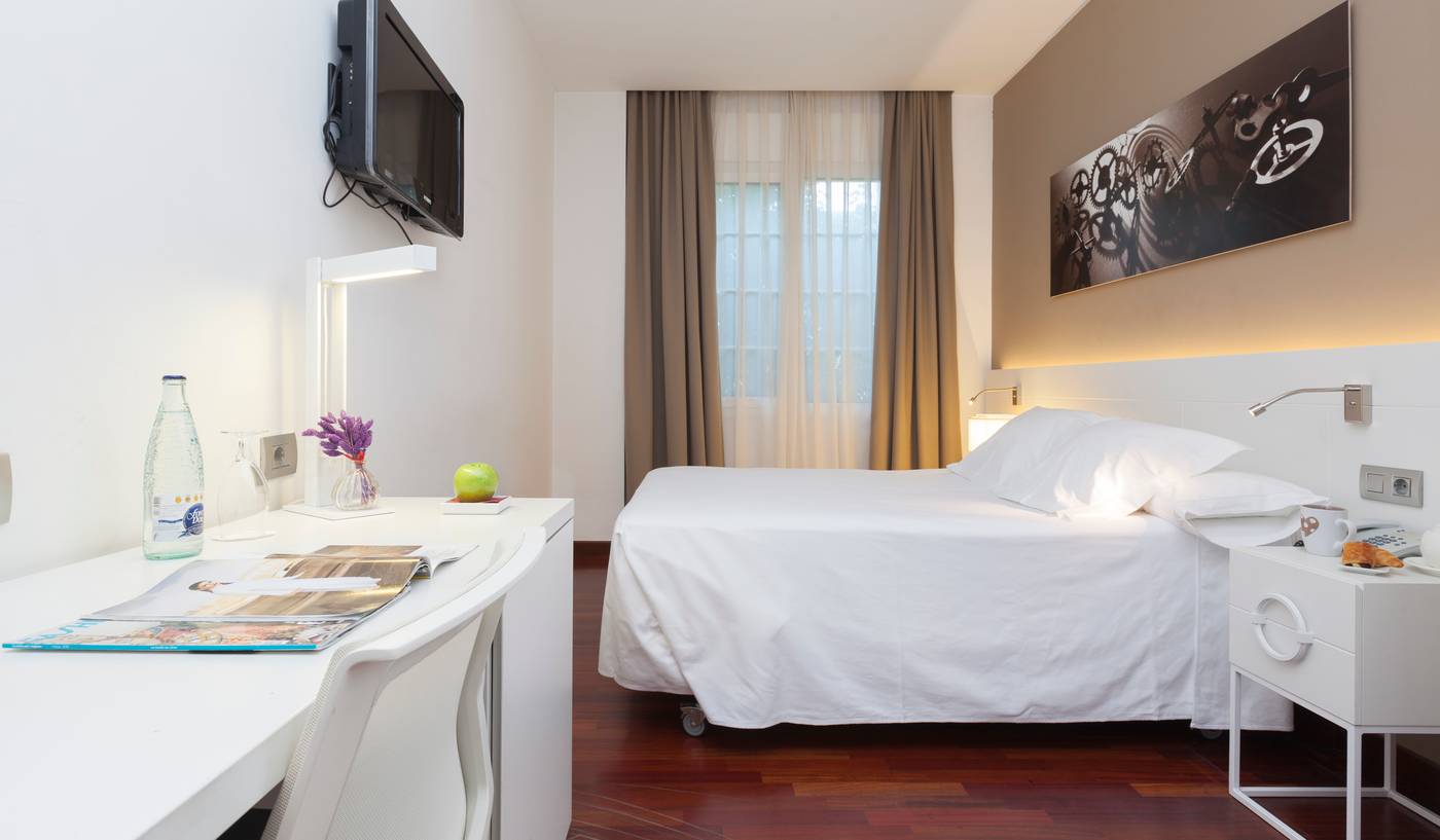 URH-Ciutat-de-Mataro-Room-7