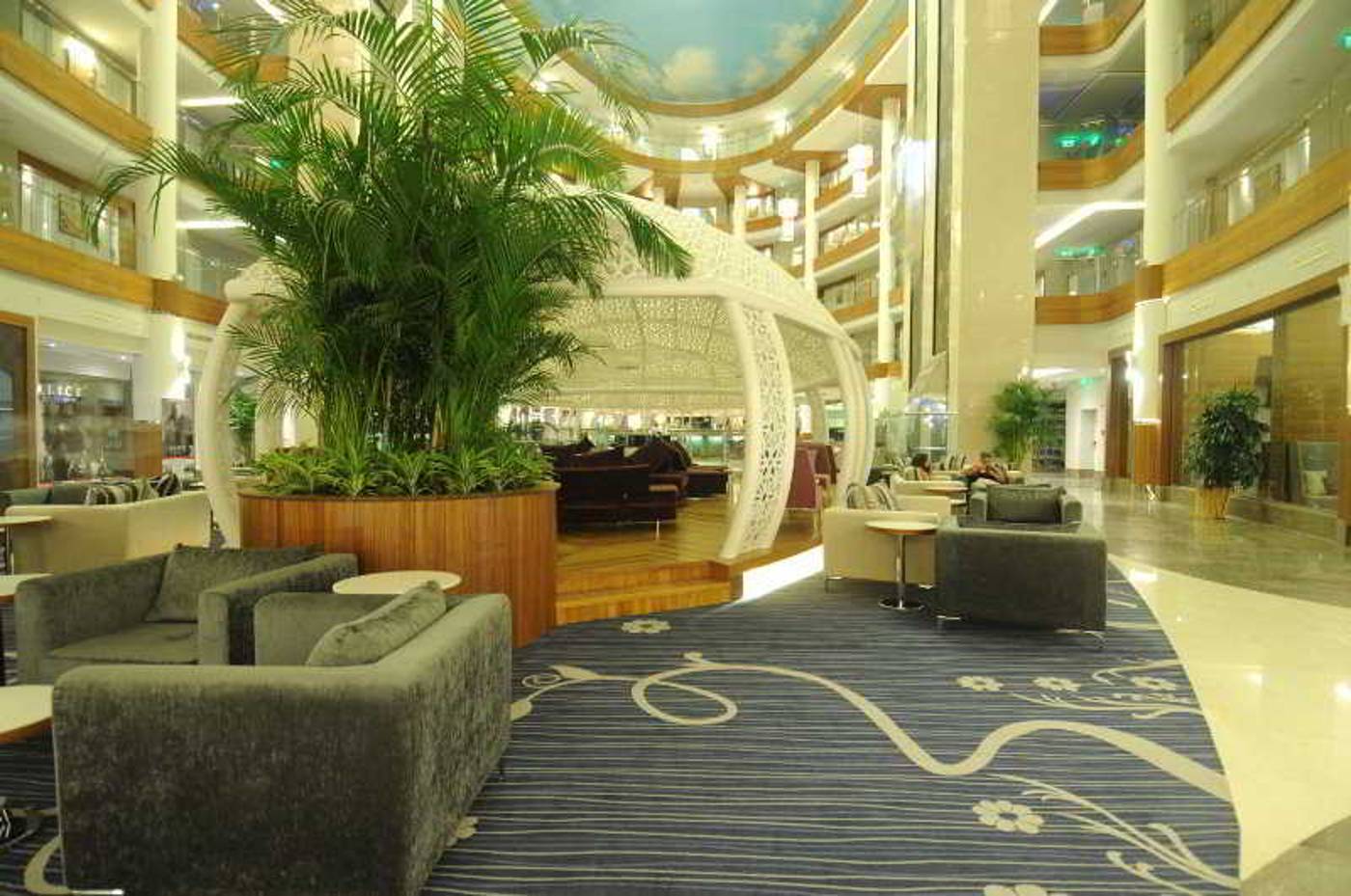 Gold-Island-Hotel-Lobby-44