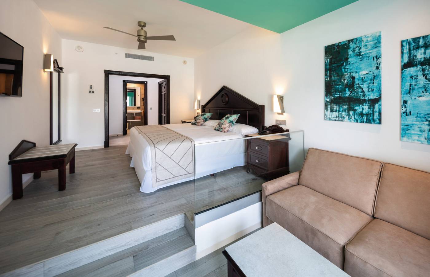 Riu-Ocho-Rios-All-Inclusive-Room-26