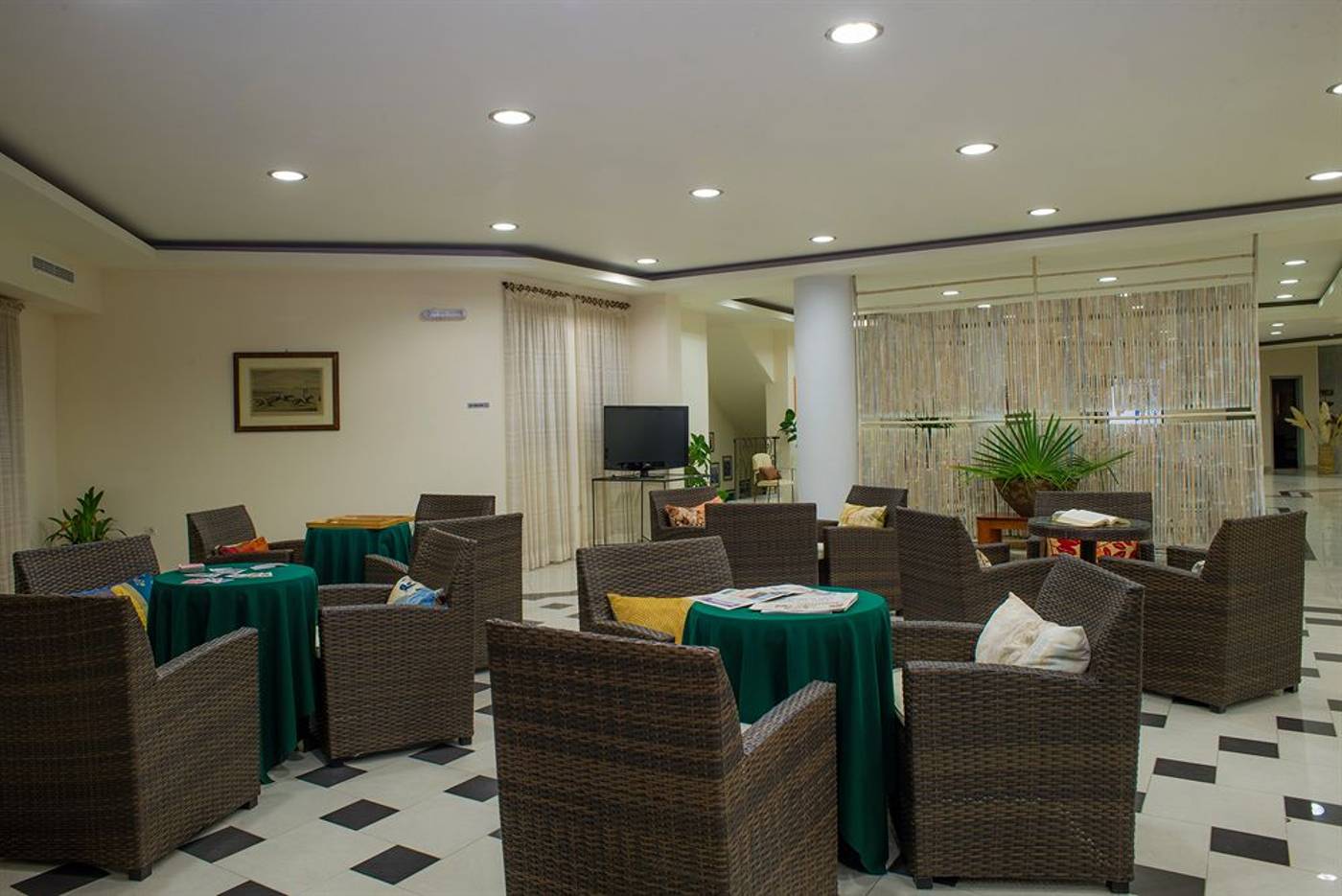 Zefyros Eco Resort Hotel