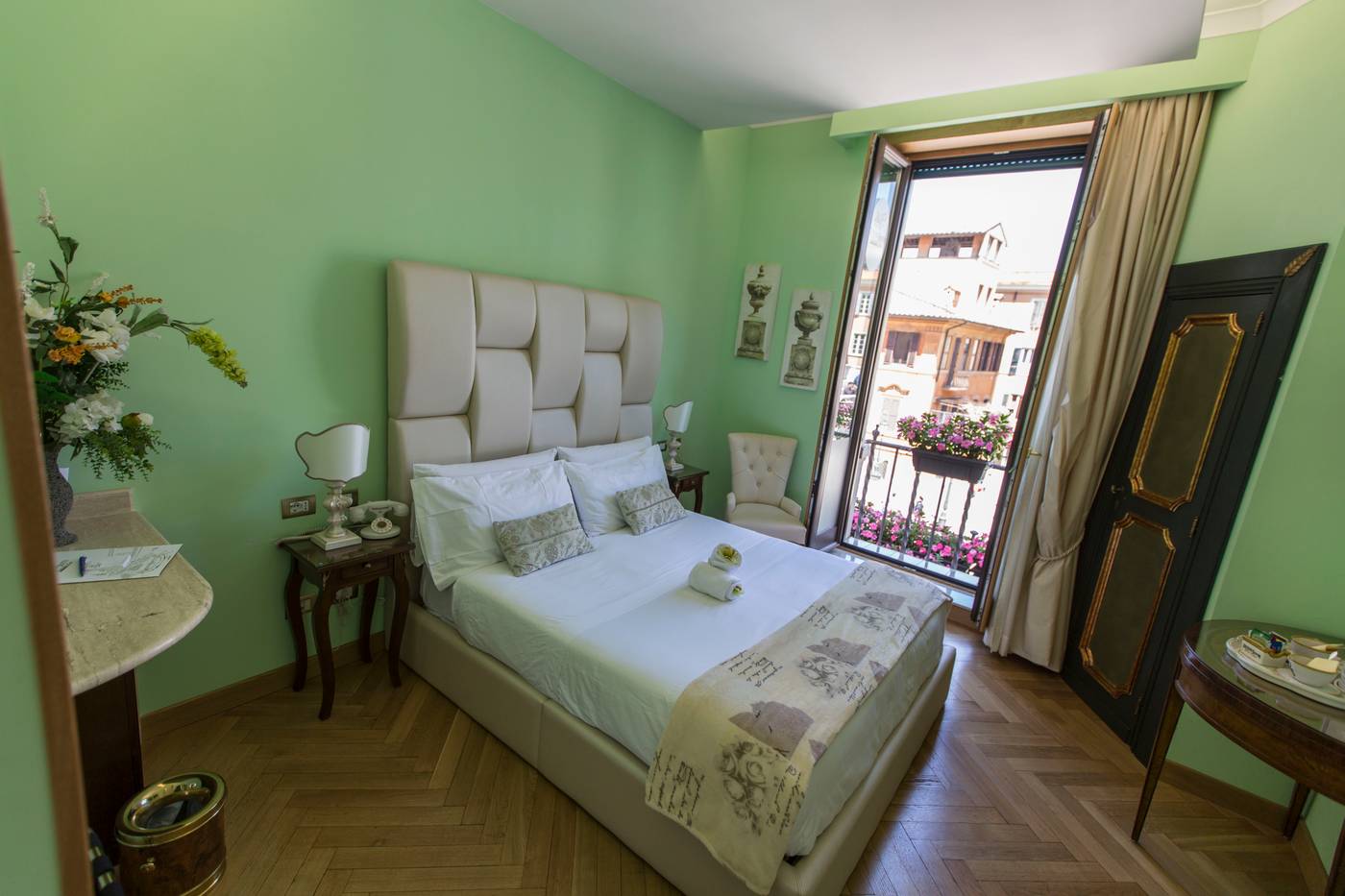 Royal-Suite-Trinita-dei-Monti-Room-12