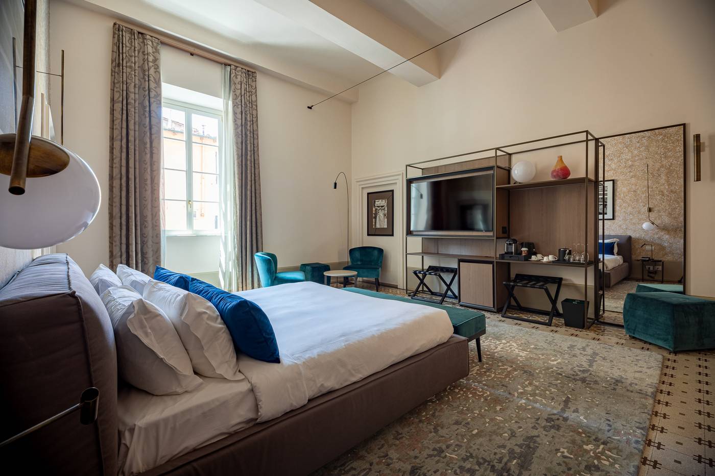 Grand-Universe-La-Residenza-Room-20