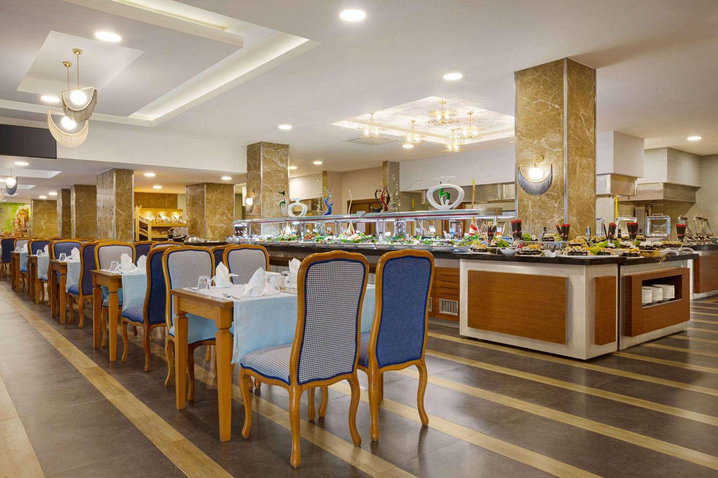 Wyndham-Garden-Lara-Restaurant-35