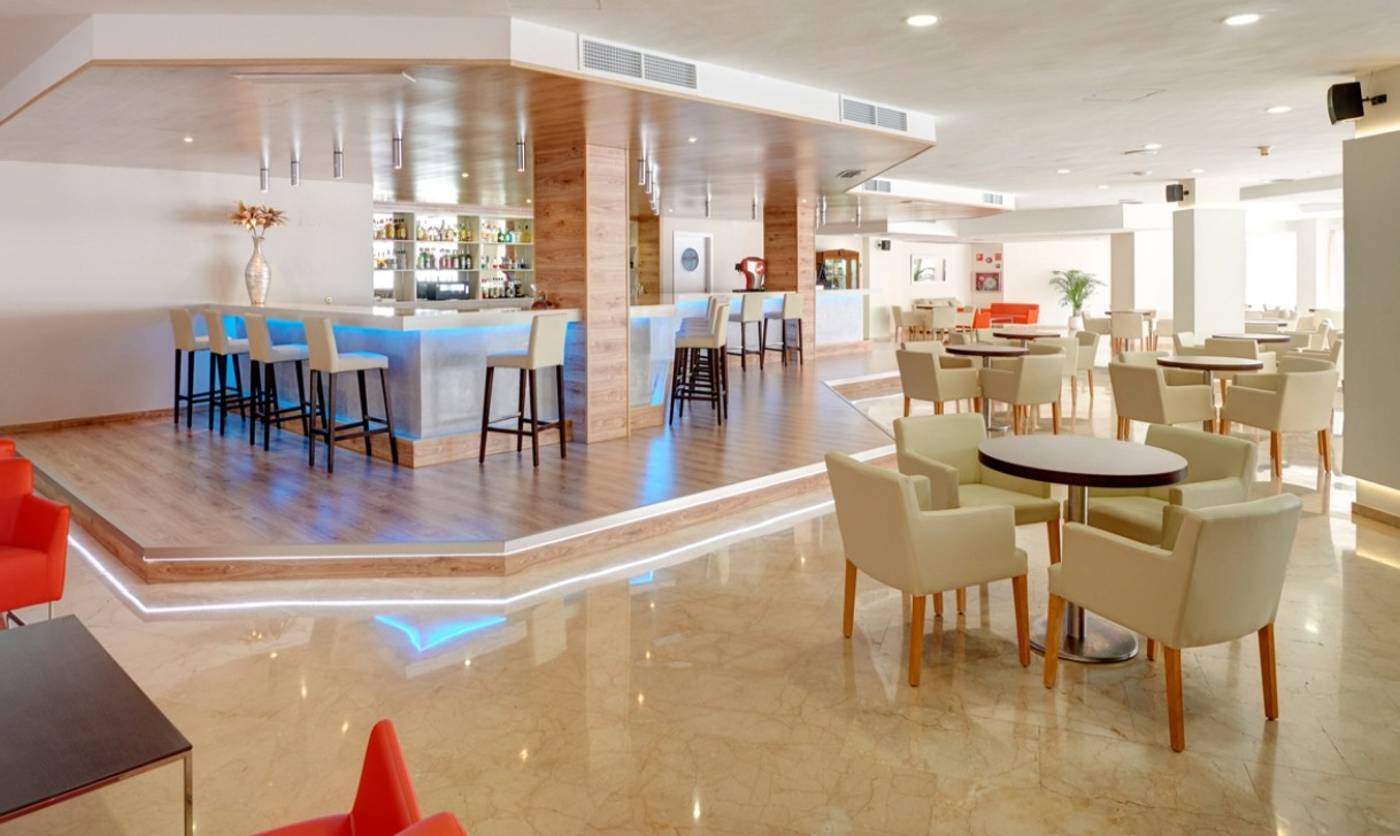 240.2.25 Port D'alcudia