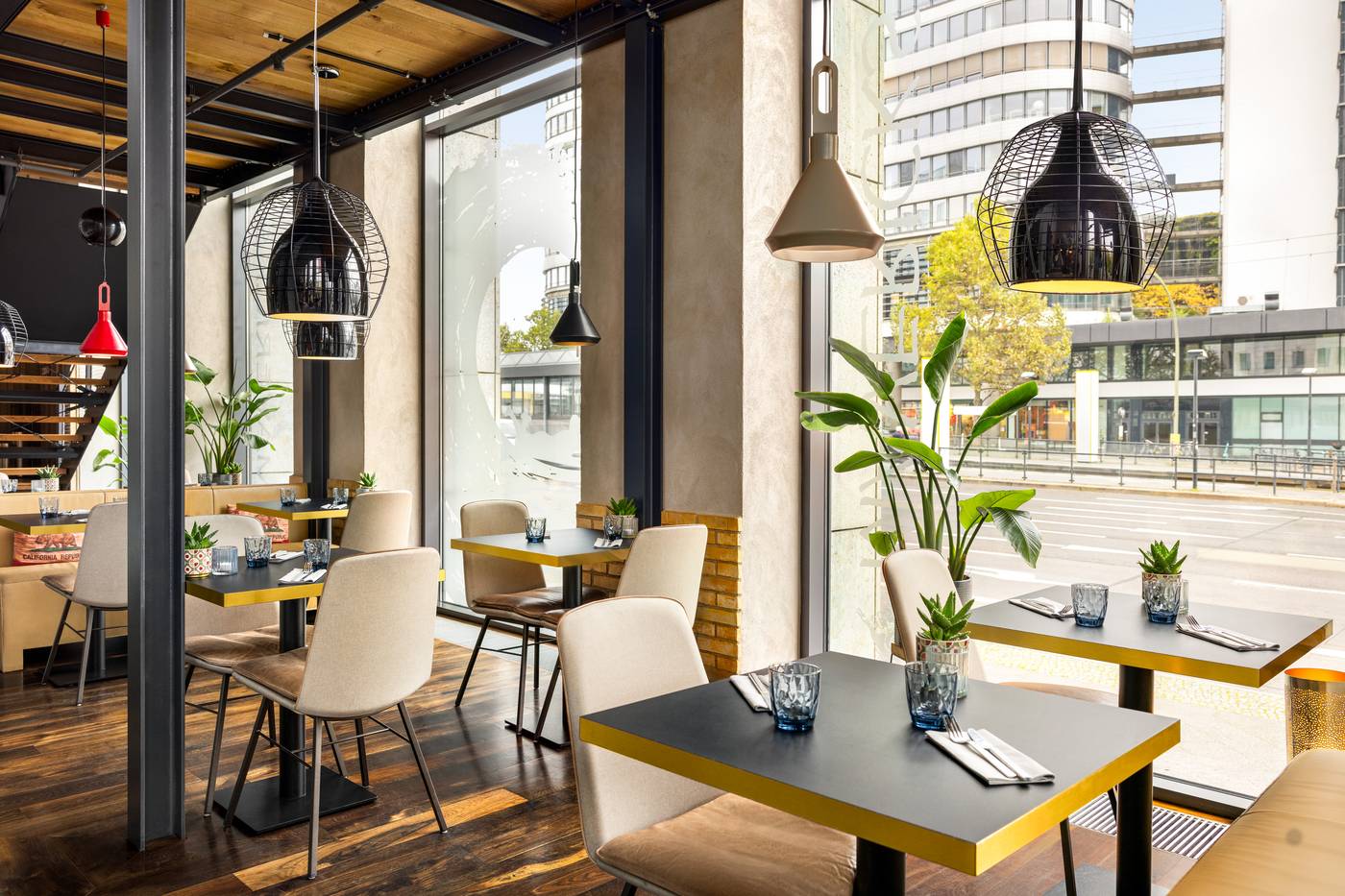 Vienna-House-by-Wyndham-Andel-s-Berlin-Restaurant-14