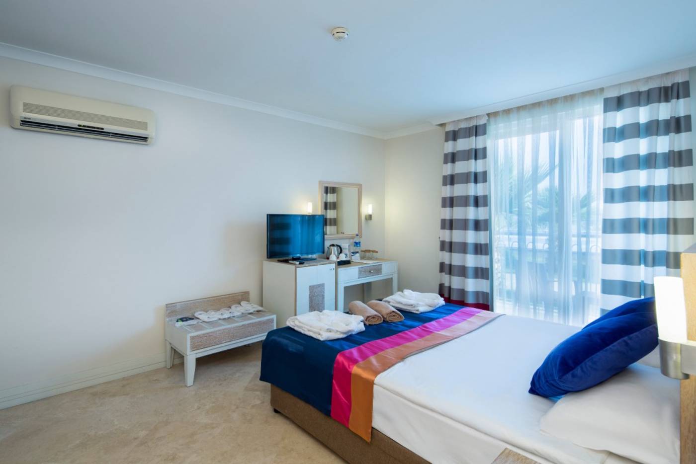 Crystal-Boutique-Beach-Resort--Adults-Only-16---Room-14