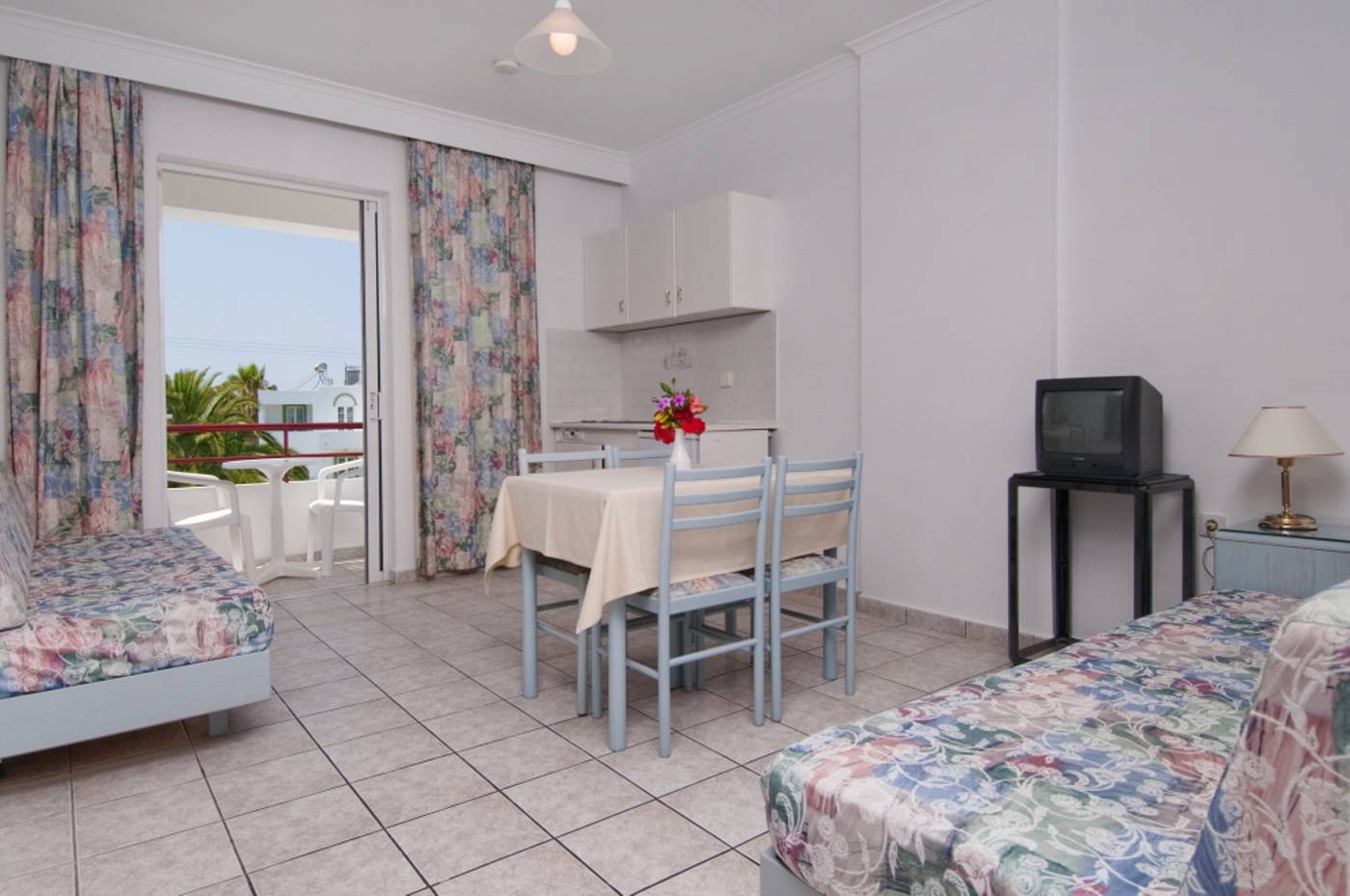 Alexandra-Beach-Hotel-Room-20