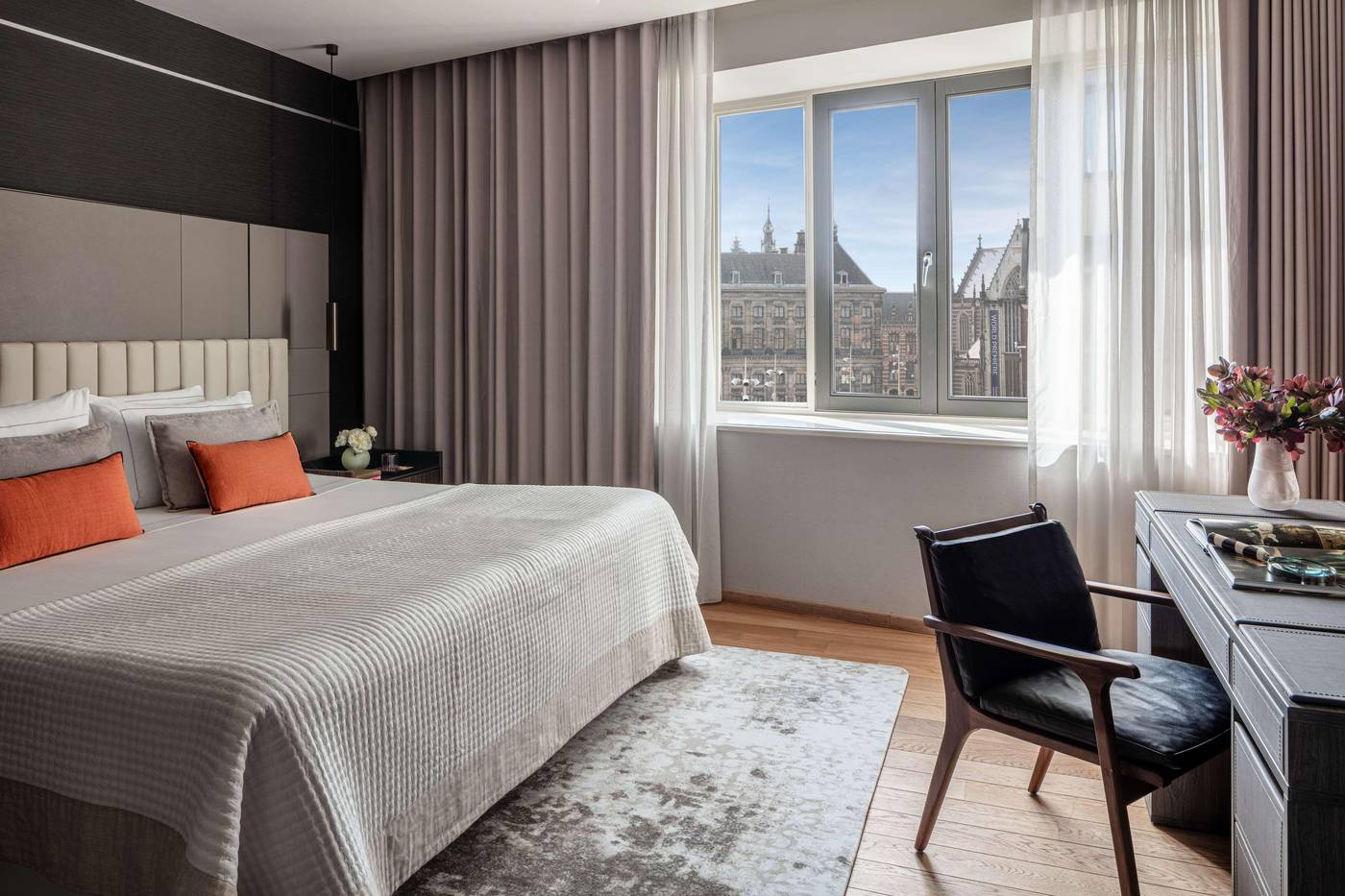 Anantara-Grand-Hotel-Krasnapolsky-Amsterdam-Room-23