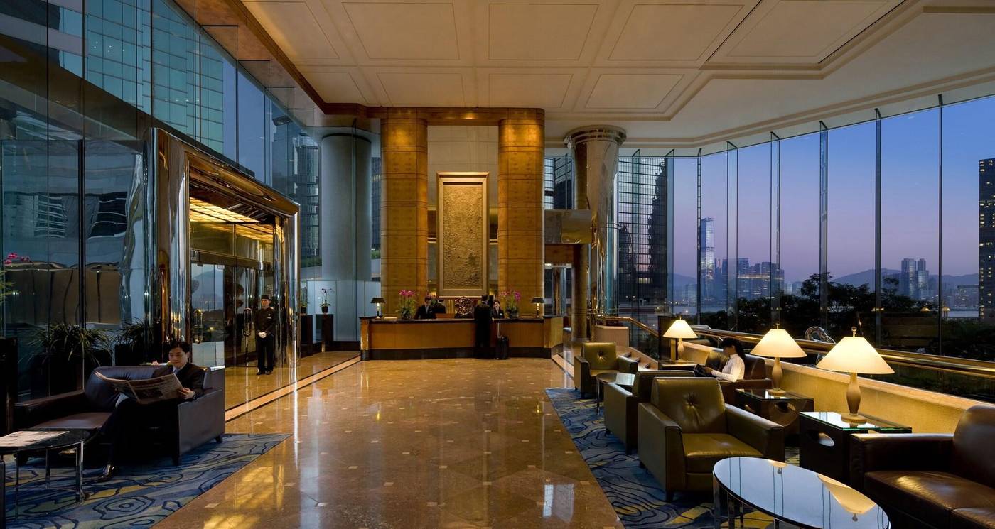 Jw-Marriott-Hotel-Hong-Kong-Lobby-4