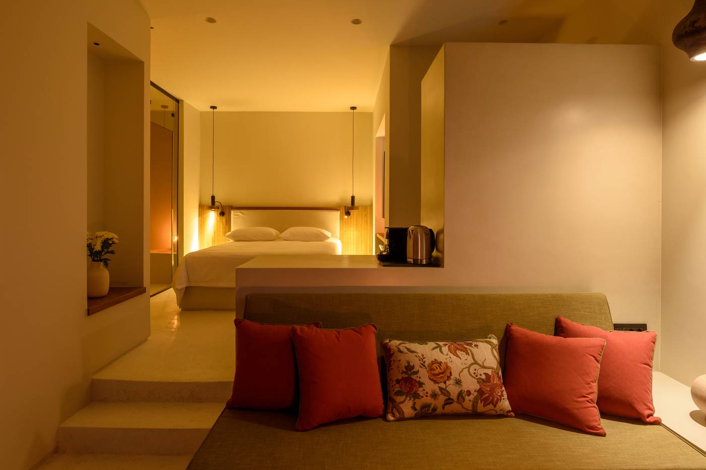 Potnia-Theron-Suites-Room-33