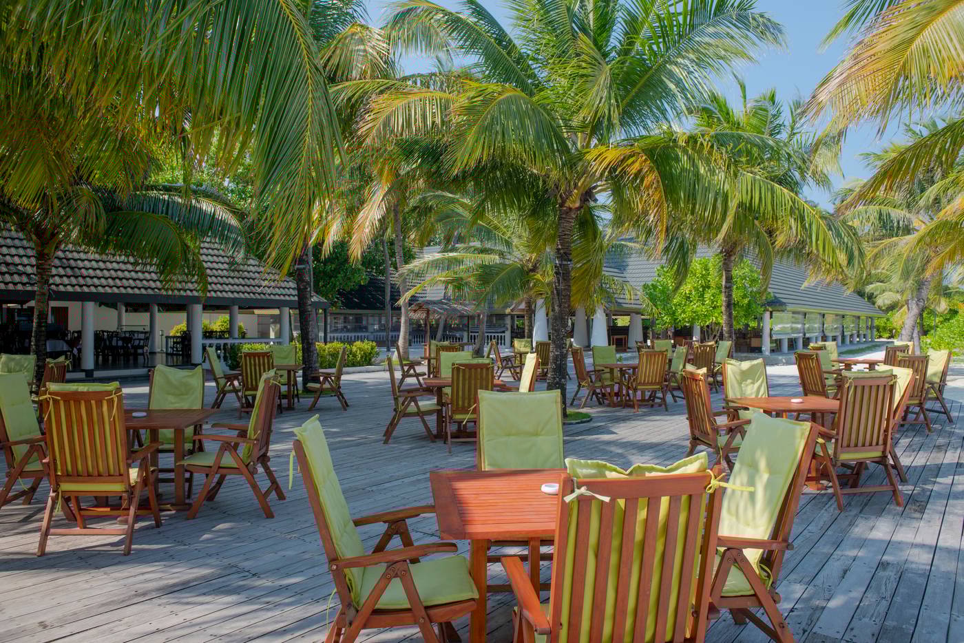 Holiday Island Resort & Spa