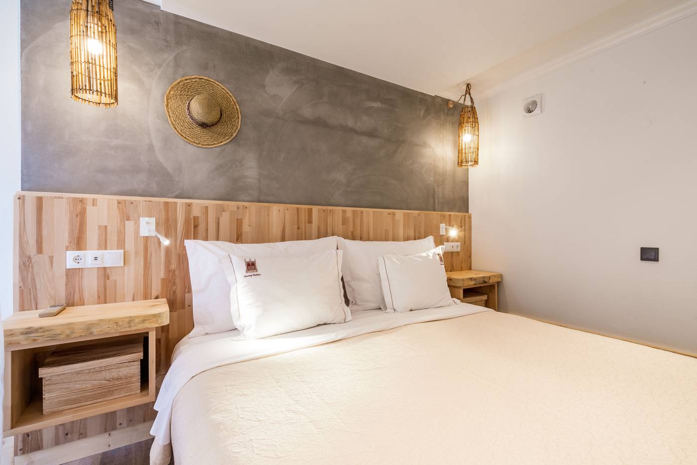 Vilas-Dinis---Adults-Only-Room-24