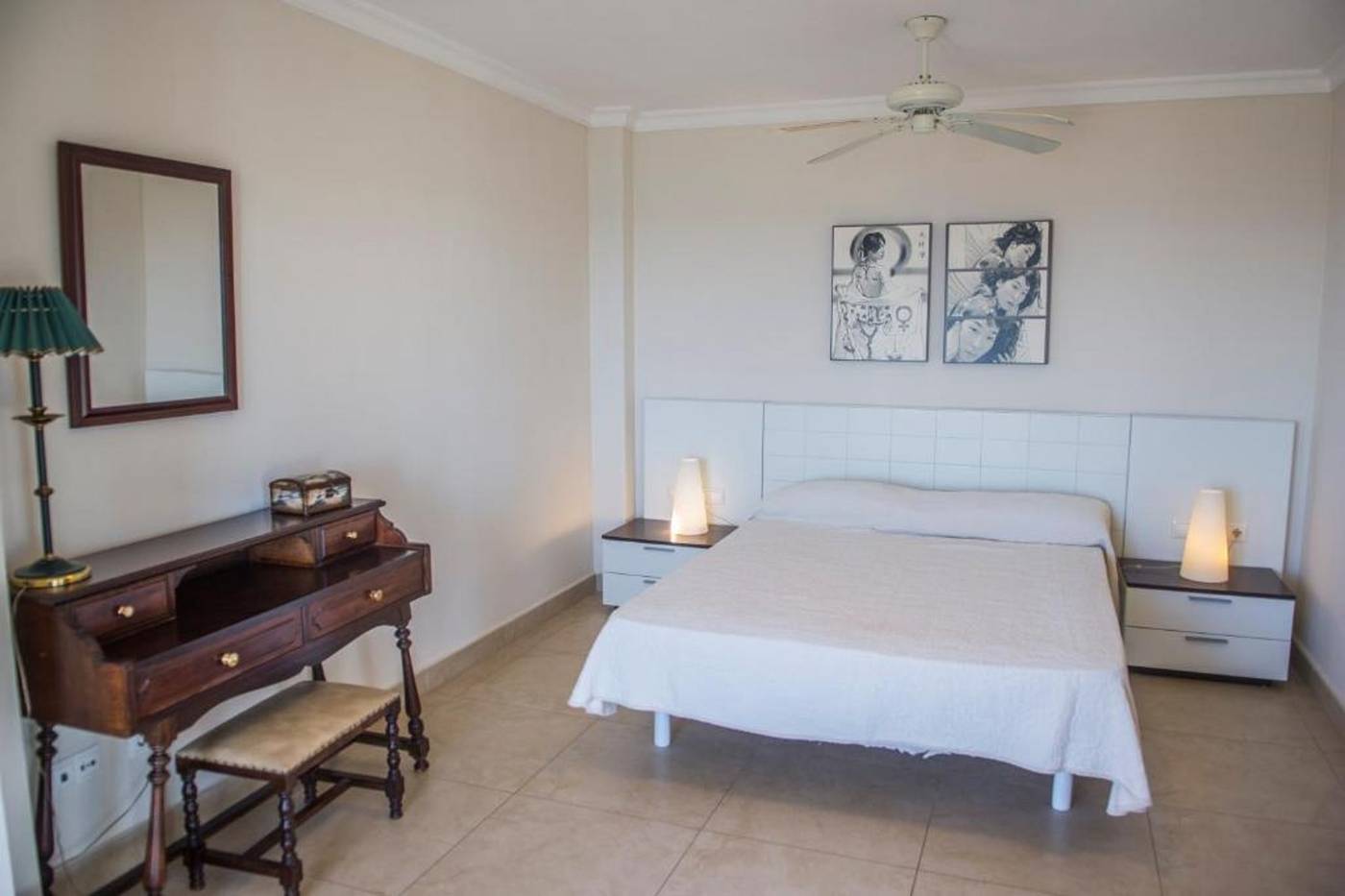 Hamilton-Court-Room-23