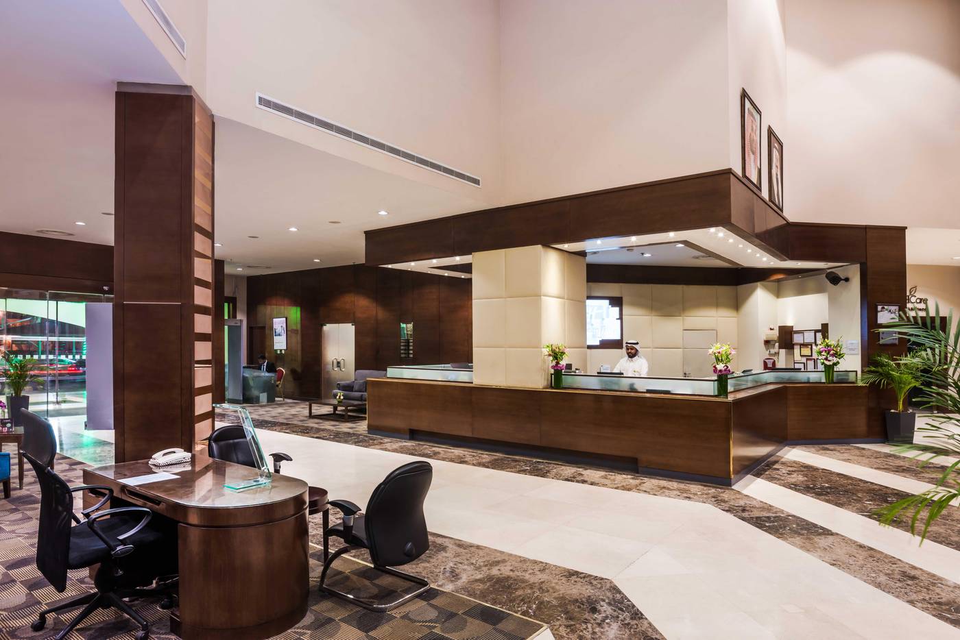 Holiday Inn Al Qasr-Saudi Arabia-RIYADH-General view-7