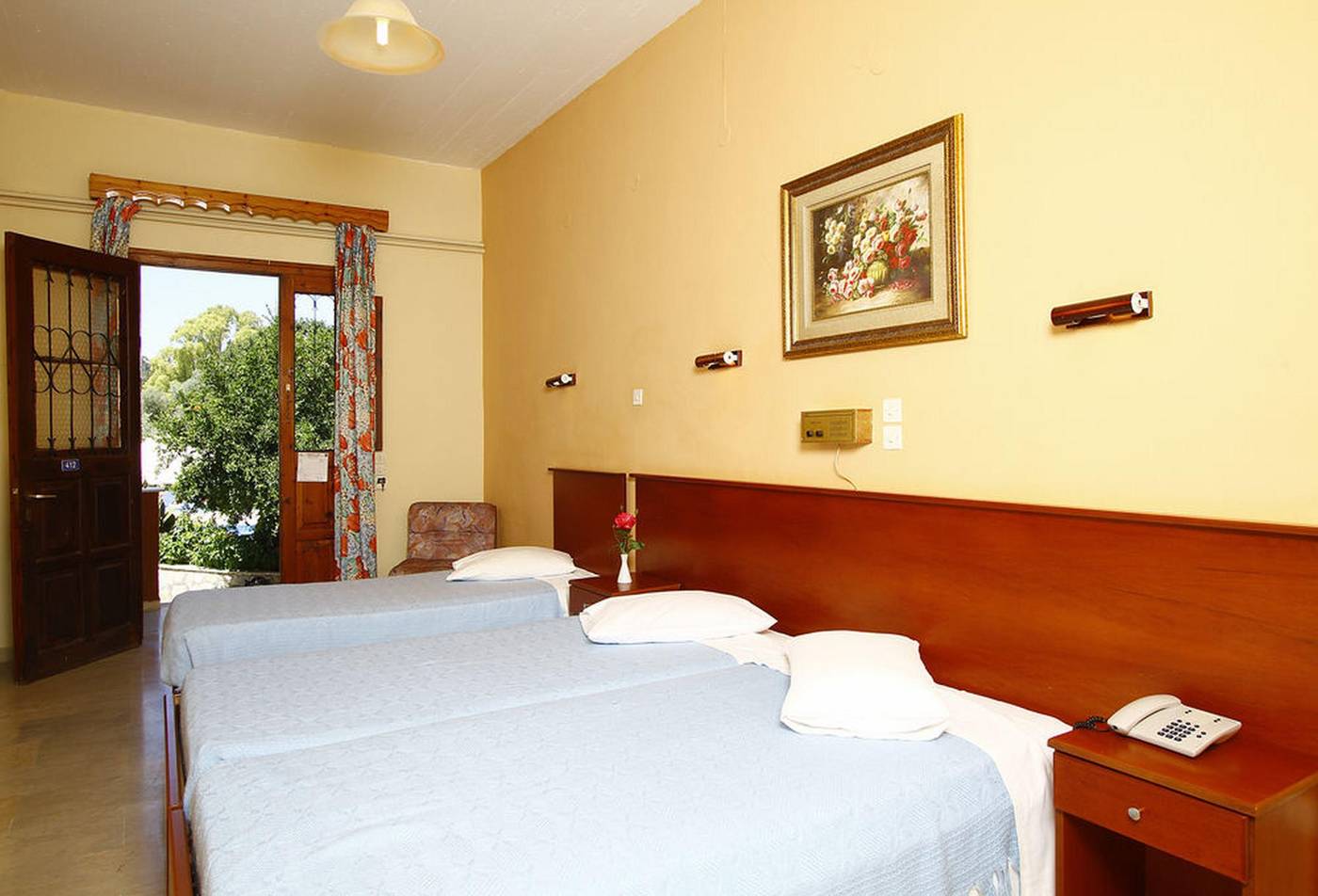Bintzan-Inn-Room-21