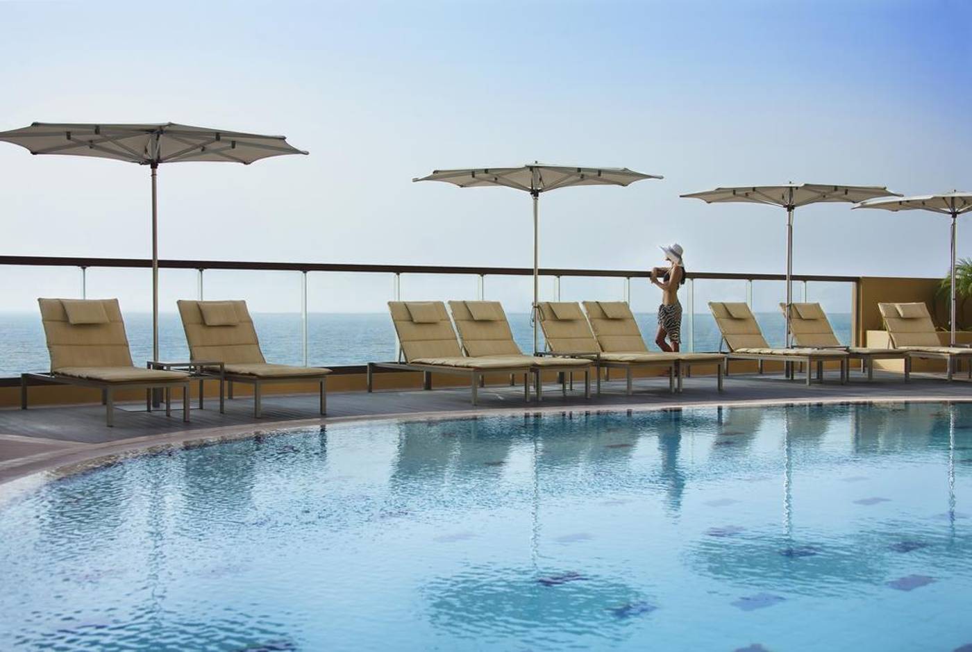 Amwaj Rotana Hotel Jumeirah Beach in Dubai, United Arab Emirates