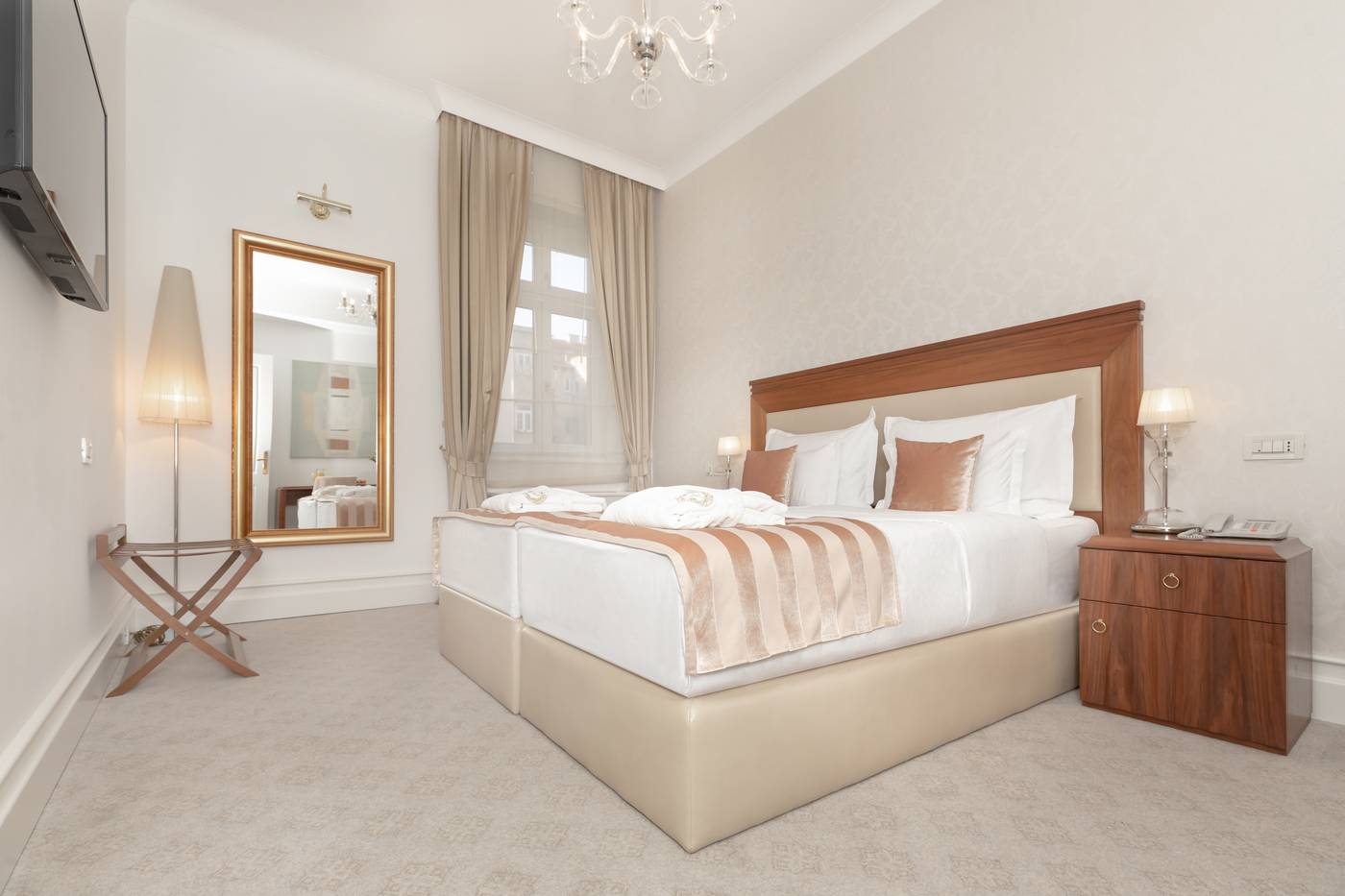 Le Premier Boutique Hotel-Croatia-Zagreb-Room-7