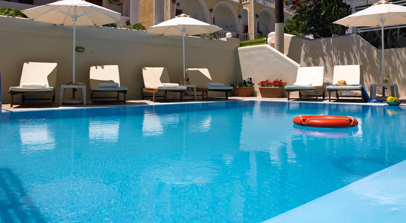 Studios-Marios-Pool-10