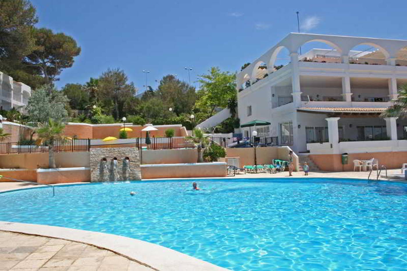 Club-Vista-Bahia-Pool-4