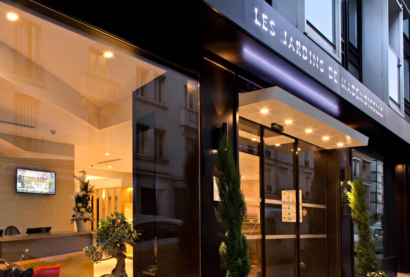 Hotel-Les-Jardins-de-Mademoiselle-General-view-16