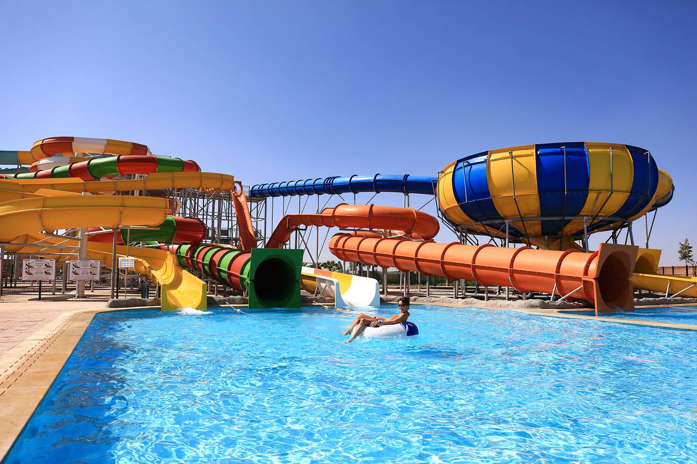 Aqua-Mirage-Club---Aqua-Parc---All-Inclusive-Sports-and-Entertainment-10