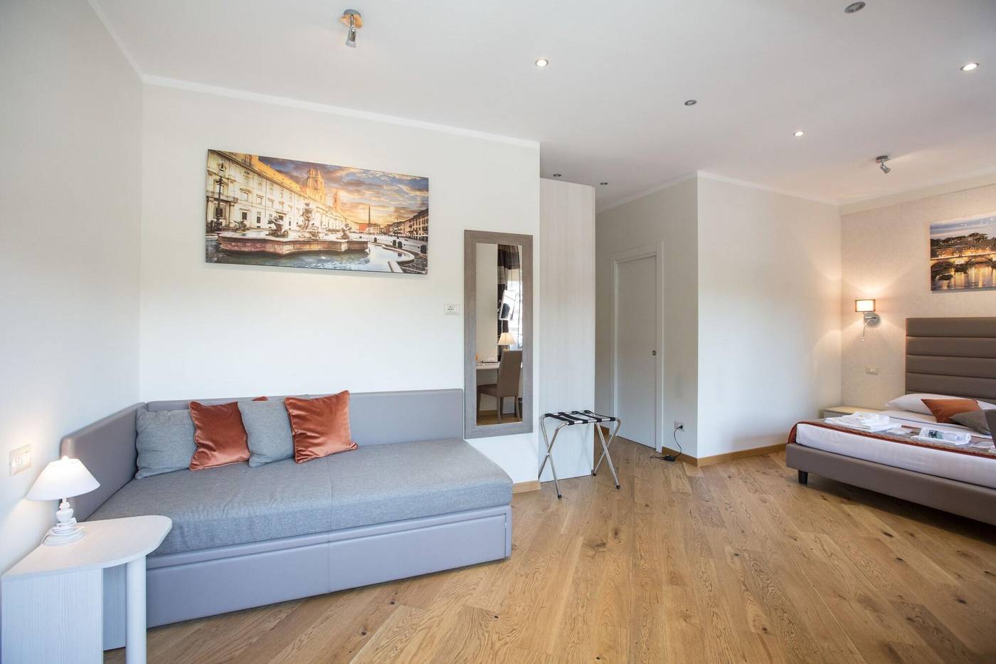 Vatican-City-Relais-Room-31