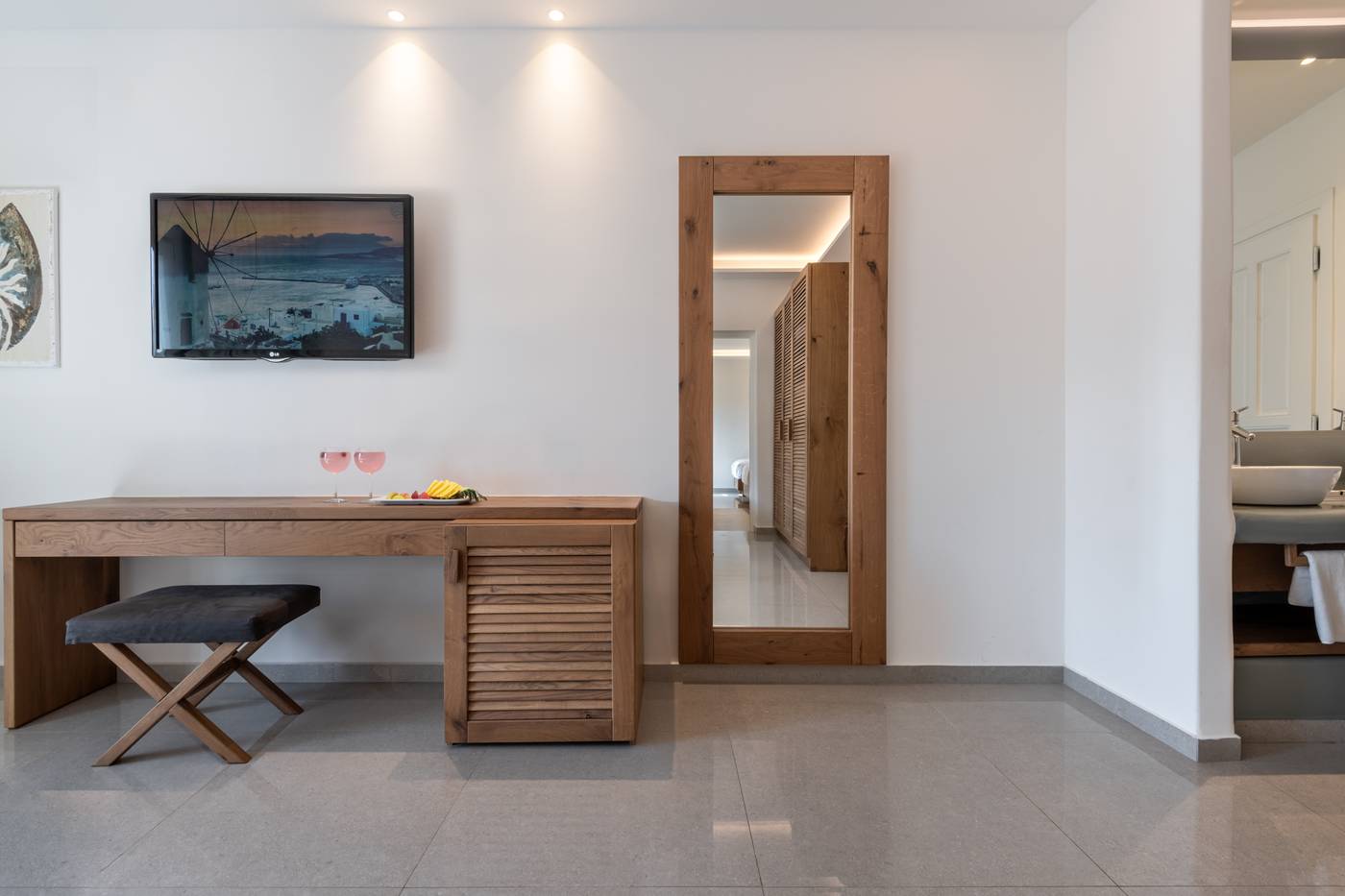 Petinos-Hotel-Room-53