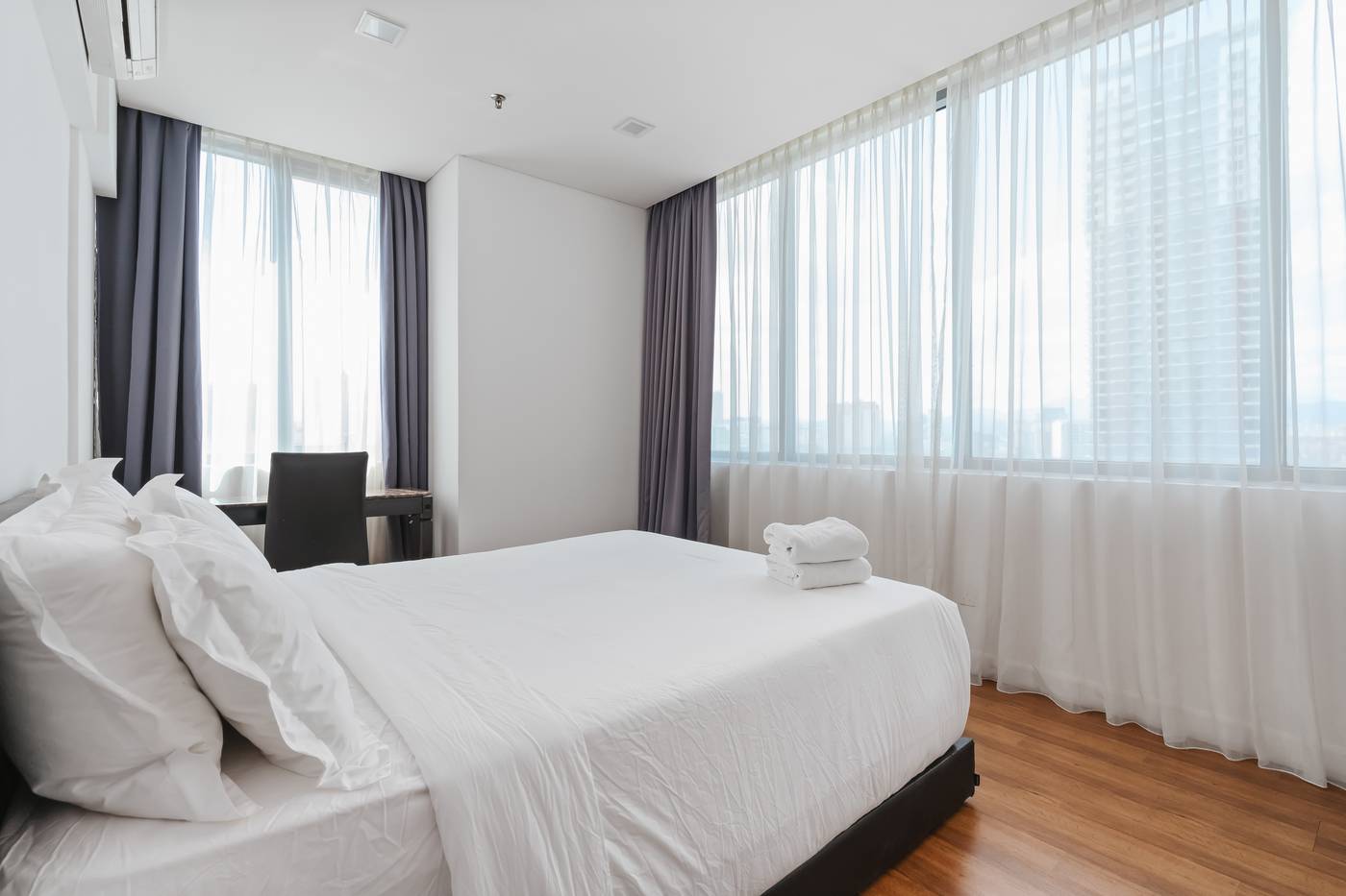 Summer Suites Klcc Apartments-Malaysia-Kuala Lumpur-Room-8